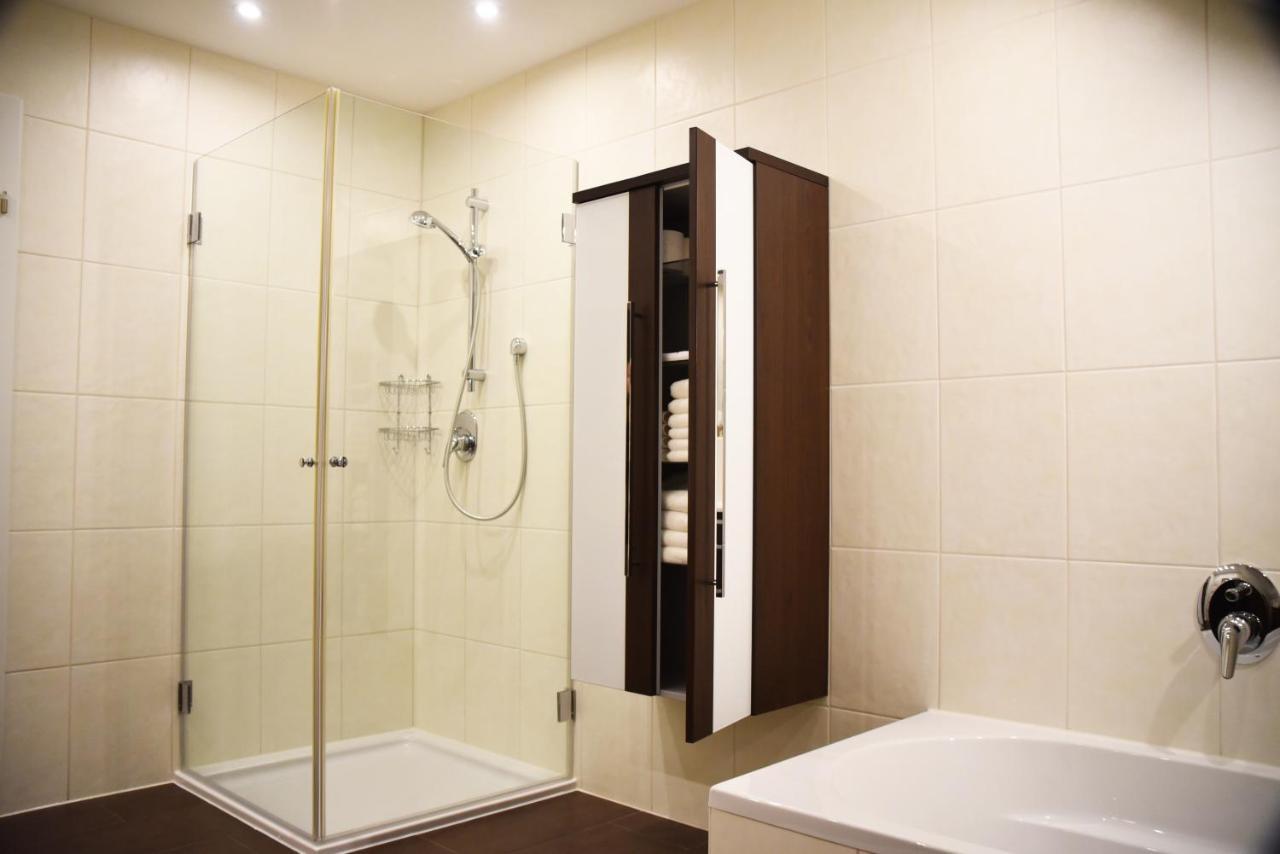 Antike & Modern Deluxe Apartment กุนซ์บวร์ก ภายนอก รูปภาพ